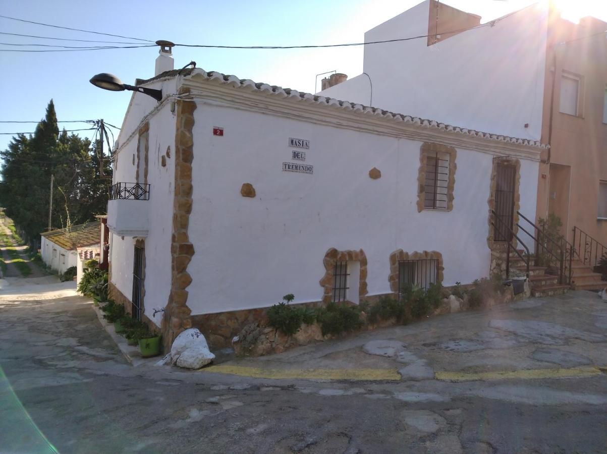 Casa Rural Complex Masia Del Tremendo Y Agroturismo Camarles Exterior foto
