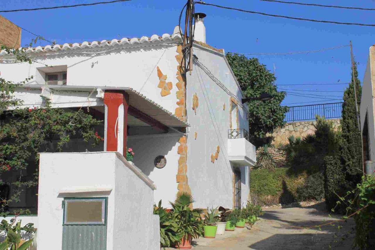 Casa Rural Complex Masia Del Tremendo Y Agroturismo Camarles Exterior foto