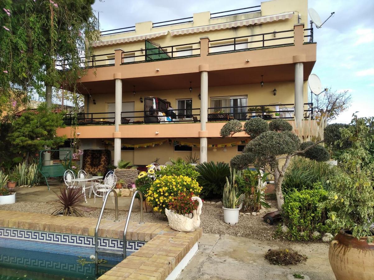 Casa Rural Complex Masia Del Tremendo Y Agroturismo Camarles Exterior foto
